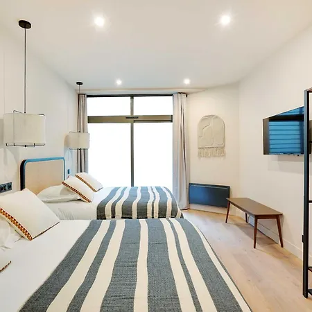 Spacious - 2br-10p - Place D'italie Apartment